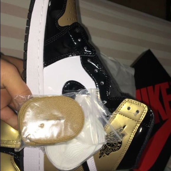 Gold Toe 1s - Picture 2 of 5